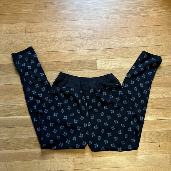 BCBG patterned high-waisted pants - Picture 4 of 4